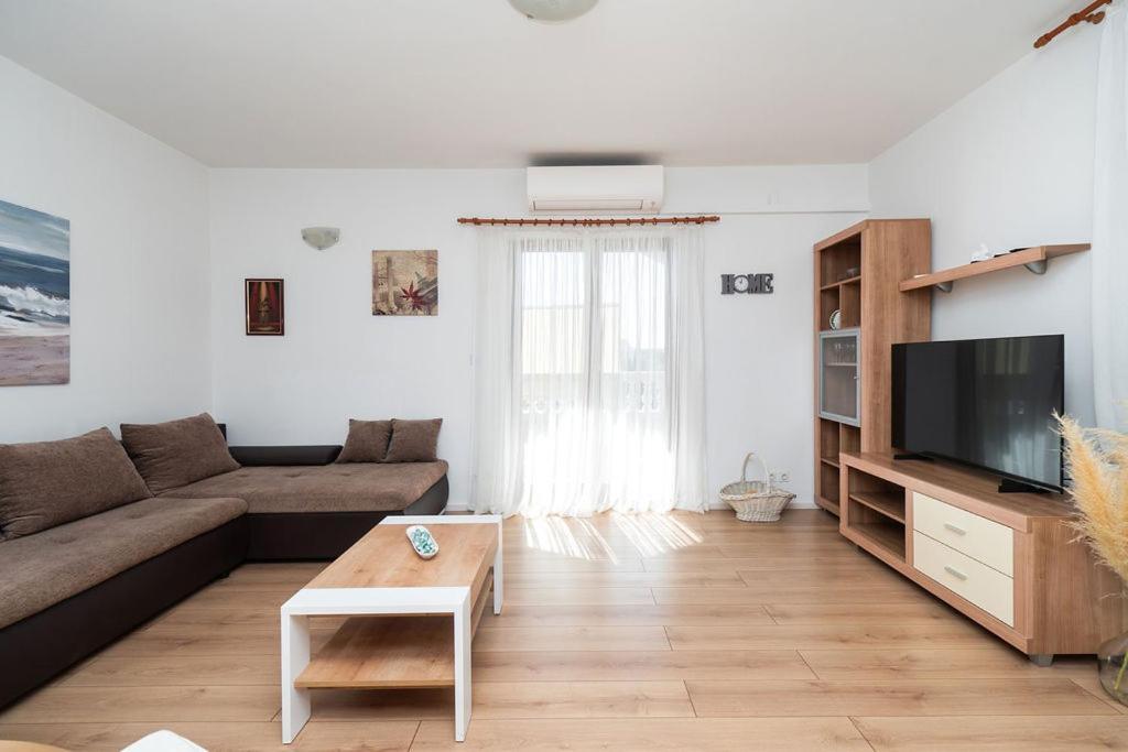 Apartments Janjac Водице Екстер'єр фото