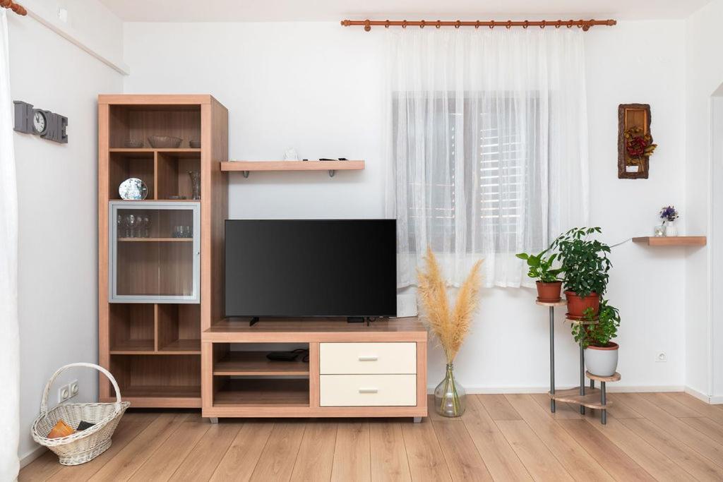 Apartments Janjac Водице Екстер'єр фото