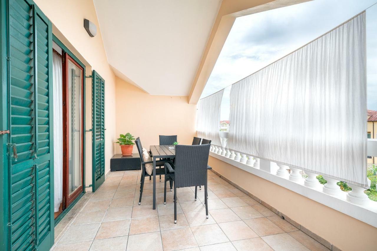 Apartments Janjac Водице Екстер'єр фото
