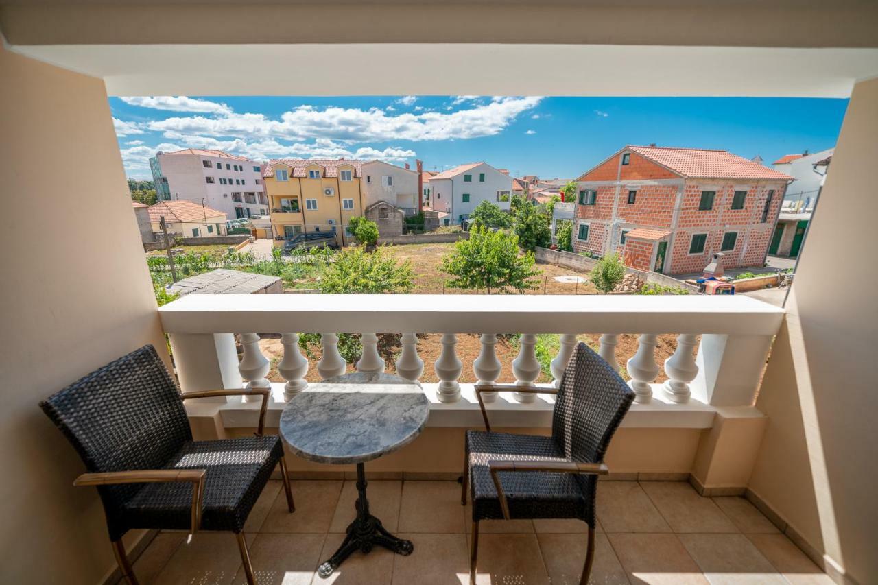 Apartments Janjac Водице Екстер'єр фото
